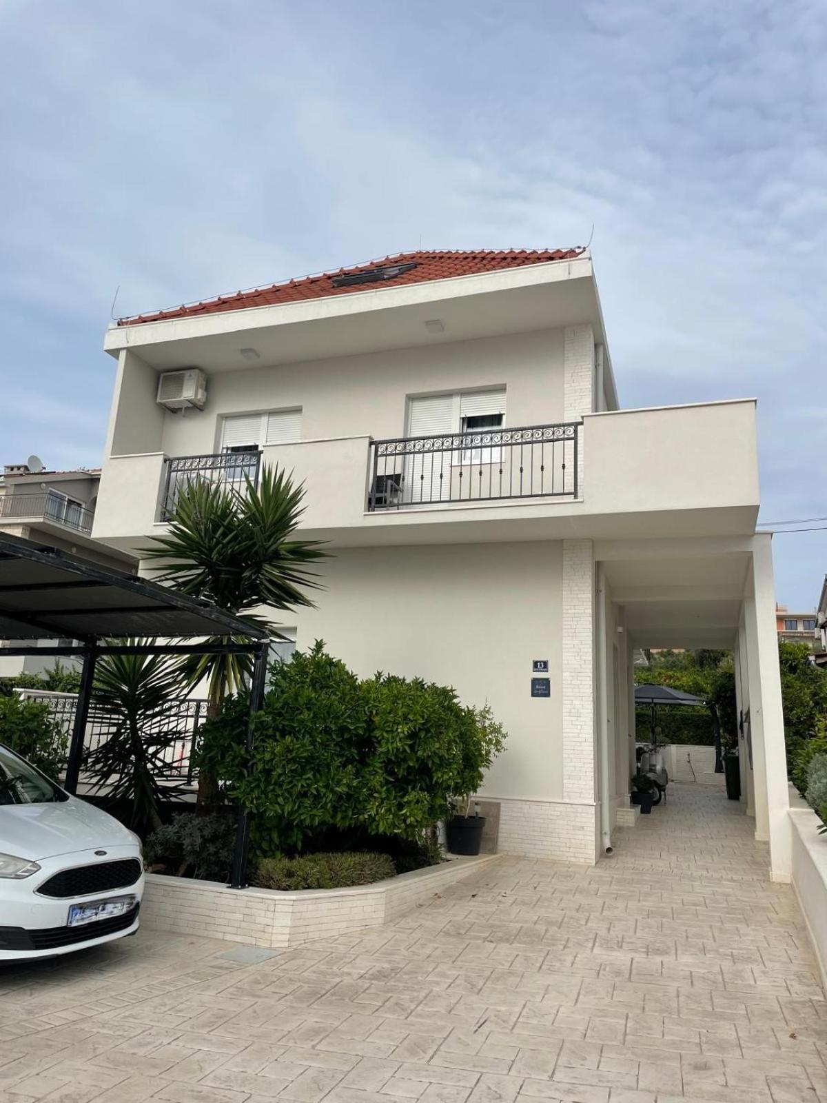 Apartment Sea&Sun Trogir Buitenkant foto