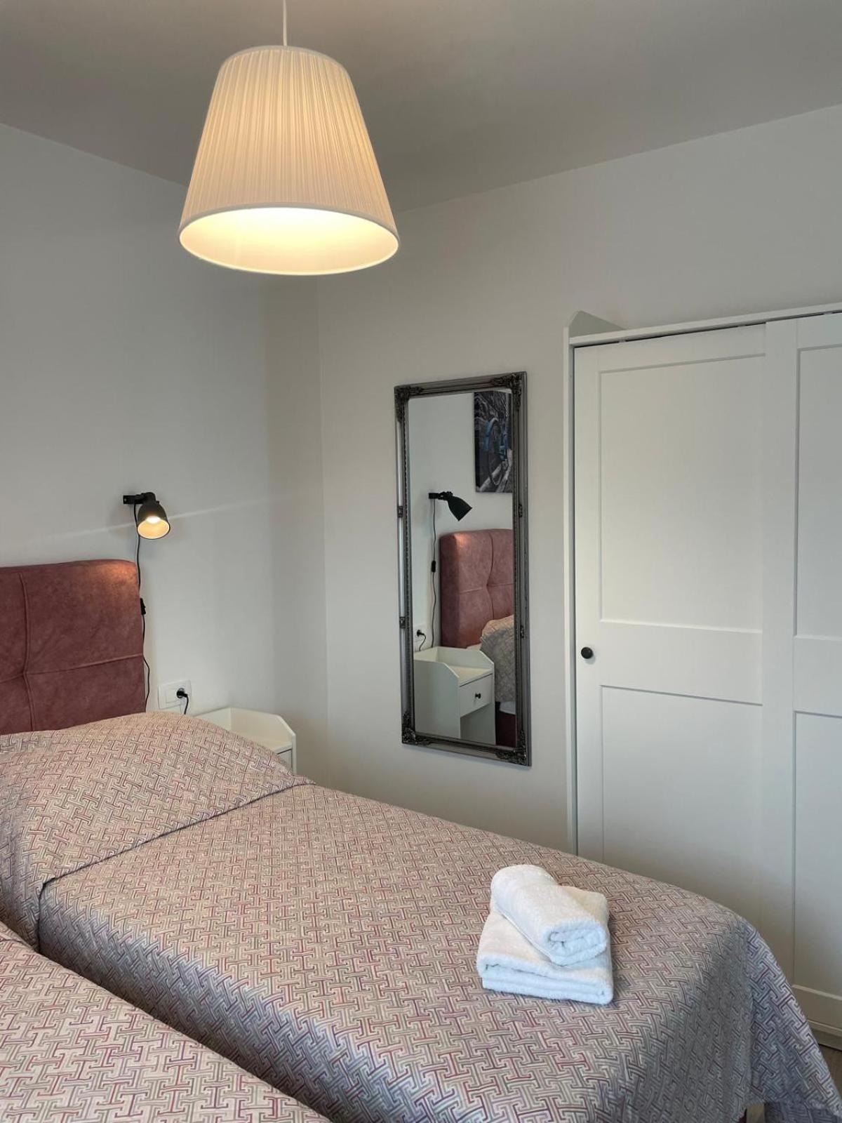Apartment Sea&Sun Trogir Buitenkant foto
