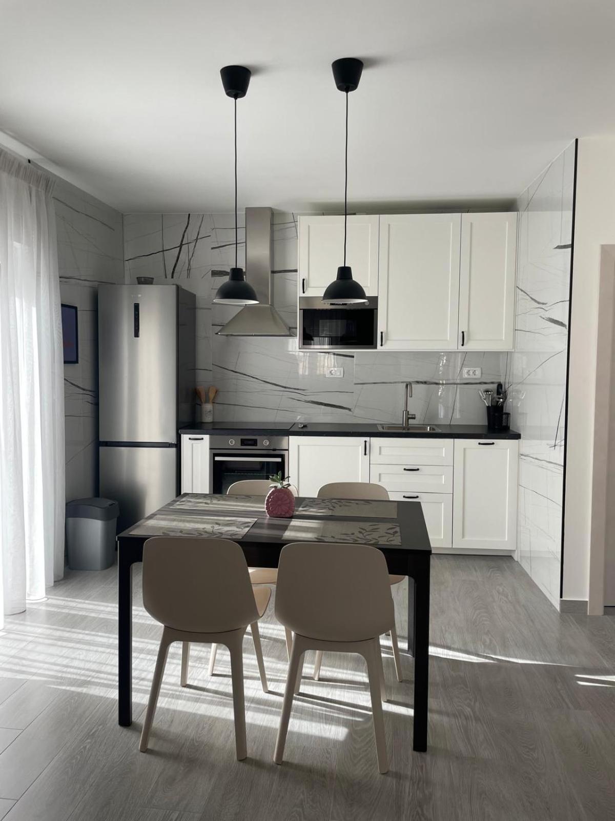 Apartment Sea&Sun Trogir Buitenkant foto